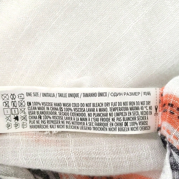 $1 if bundled - Palm Tree Print Scarf - Picture 6 of 8